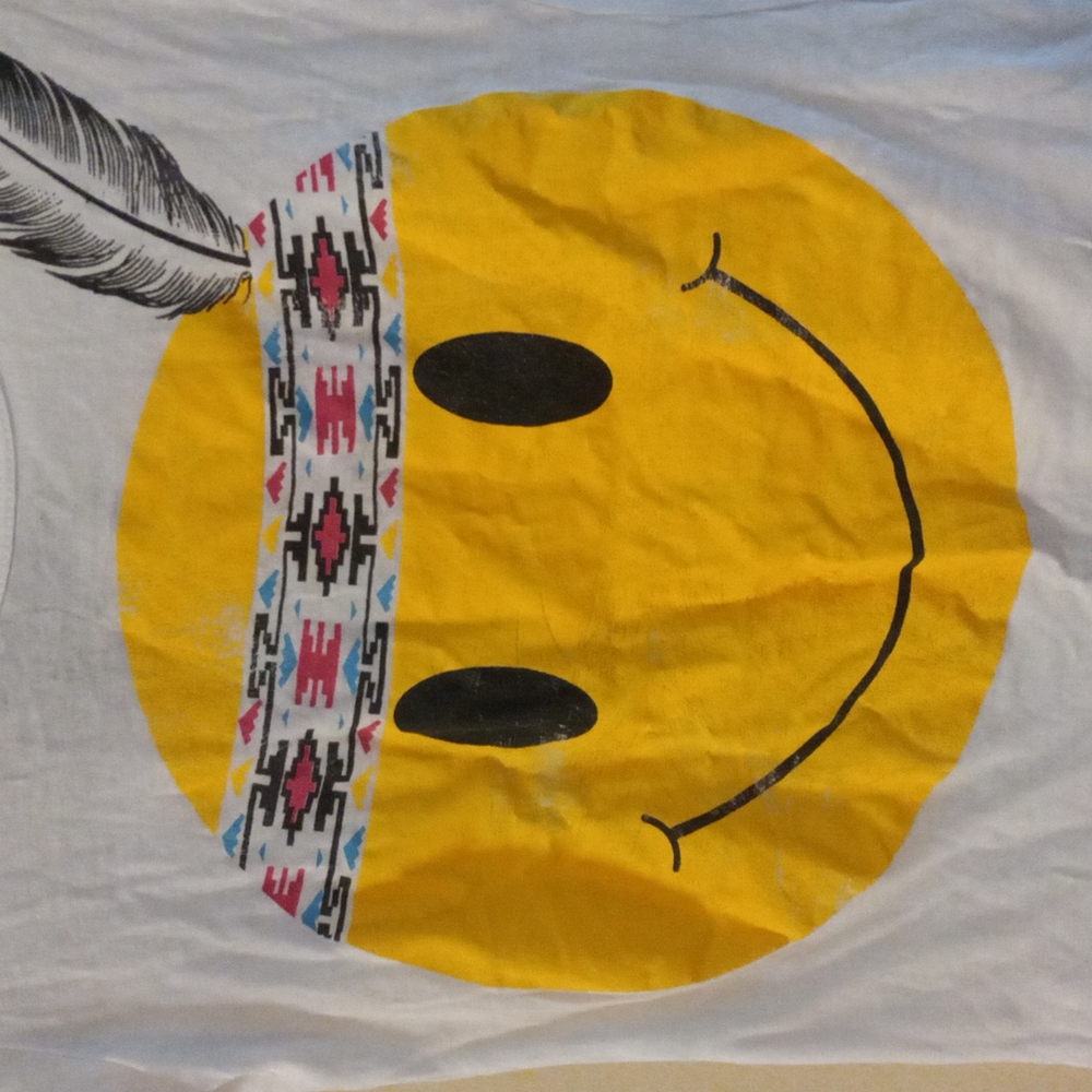 Smiley face top - Picture 2 of 4